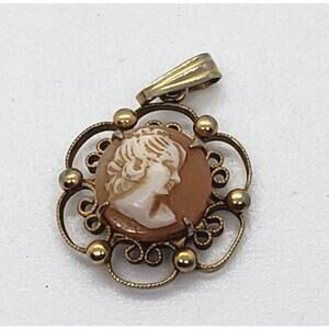 Alice Caviness Cameo Vintage Pendant Necklace 9k Gold Filled Signed 1940 RARE